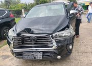 Mobil Rombongan Capres 01 Tabrakan Beruntun di Sumenep, Tak Ada Korban Jiwa