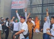 Bakar Ban dan Jebol Pagar Gedung DPR RI, Cuma Ini Tuntutan APDESI?