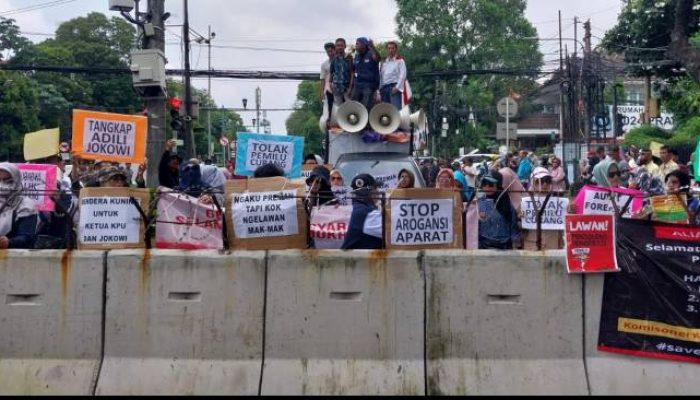 Aksi Demo 1 Maret 2024 Digelar Di Berbagai Kota, “Makzulkan Jokowi” Jadi Isu Sentral
