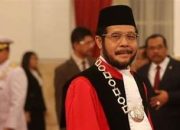 Publik Desak Gelar GURU BESAR, Anwar Usman Dicopot, Rektorat Unissula Tunggu Putusan PTUN