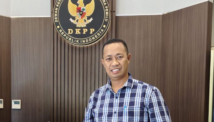 Di Sidang DKPP: KPUD – Bawaslu Pulau Taliabu Diduga Kong-Kalikong Ijazah Palsu CPM
