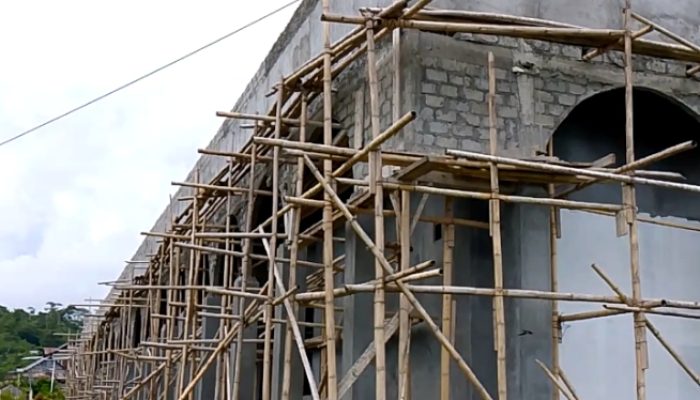 Hingga Bulan April, Pembangunan Gedung Islamic Center Sula Belum Kelar, Denda Ratusan Juta Menanti