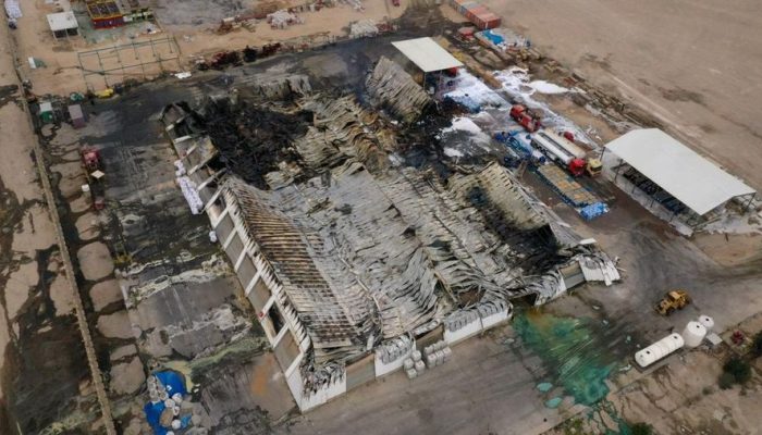 “Rata Tanah”,… Ladang Minyak Halliburton Milika Amerika Serikat Dirudal IRAN”